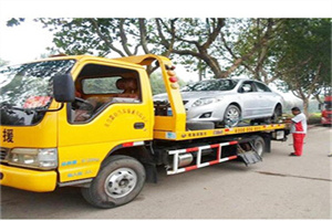 青羊区附近24小时汽车拖车服务热线