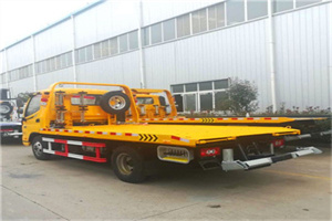 青羊区附近拖车救援搭电