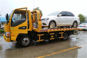 青羊区附近拖车救援24小时服务热线